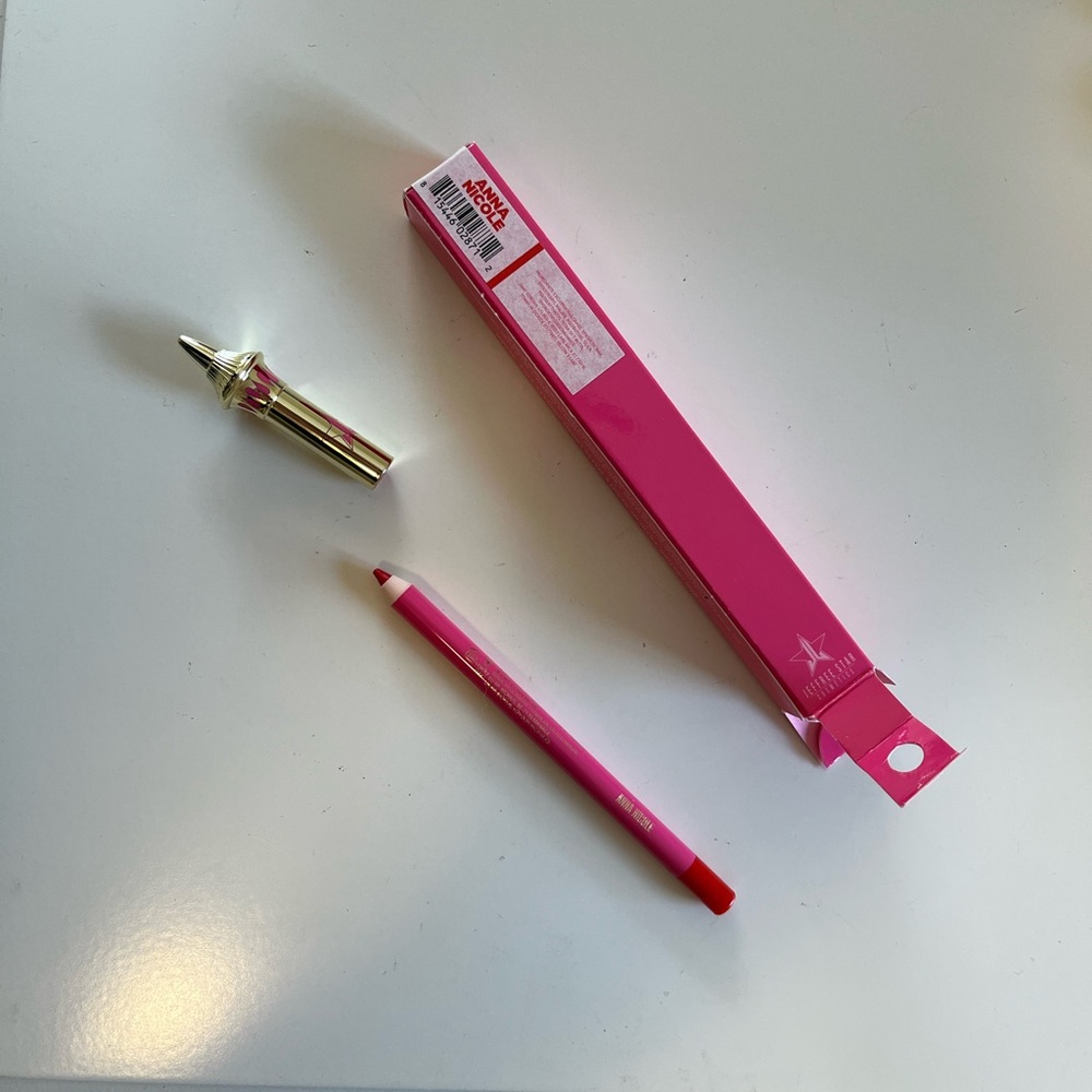 New Jeffree Star Lip Liner Anna Nicole